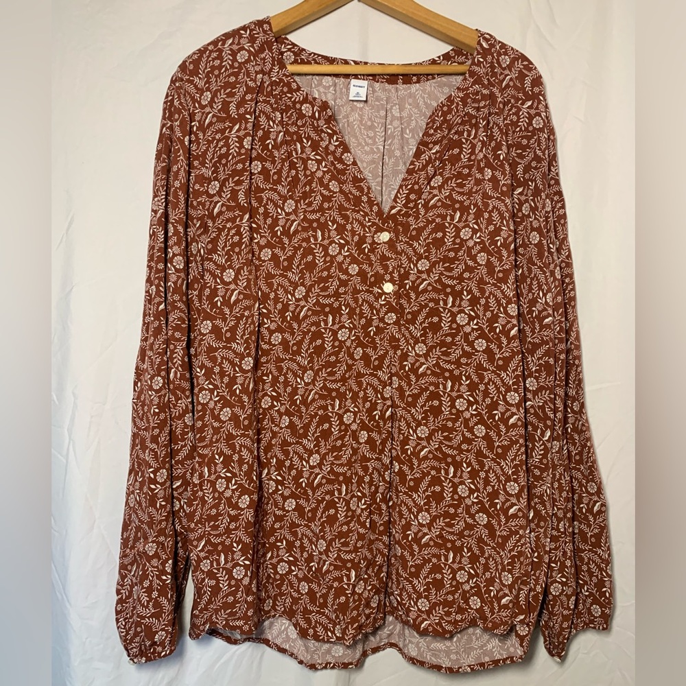 Old Navy Rust Colored Floral Blouse